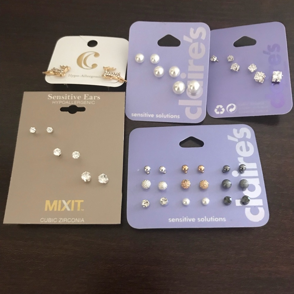 Lot of earrings